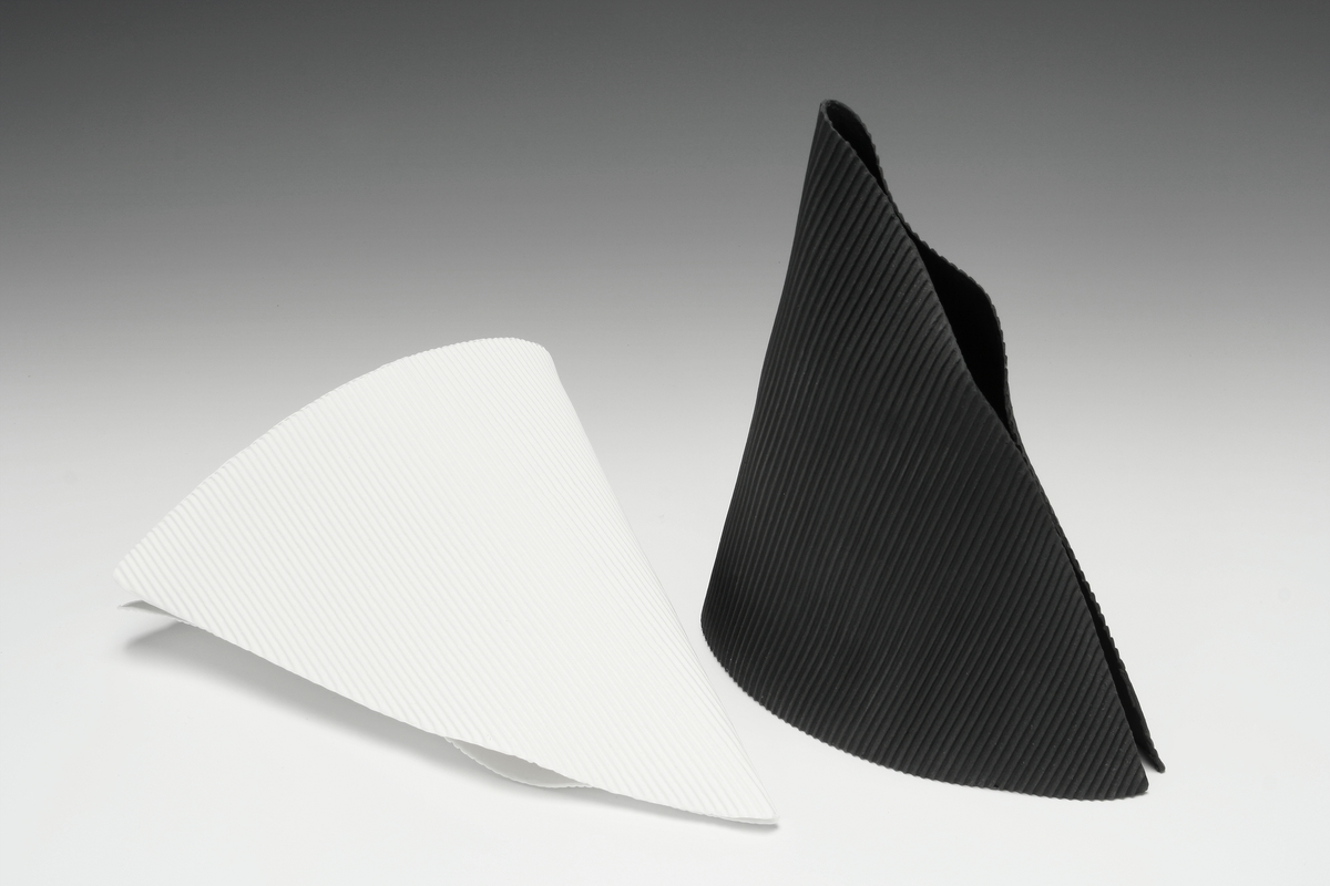 Titania Henderson, TH 6, 2004.