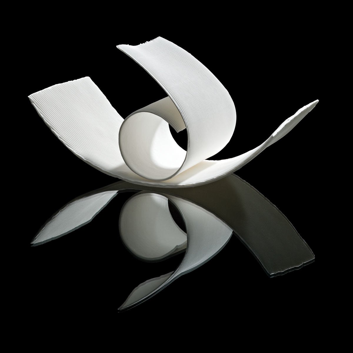 Titania Henderson, Tip of Light 2, 2005.