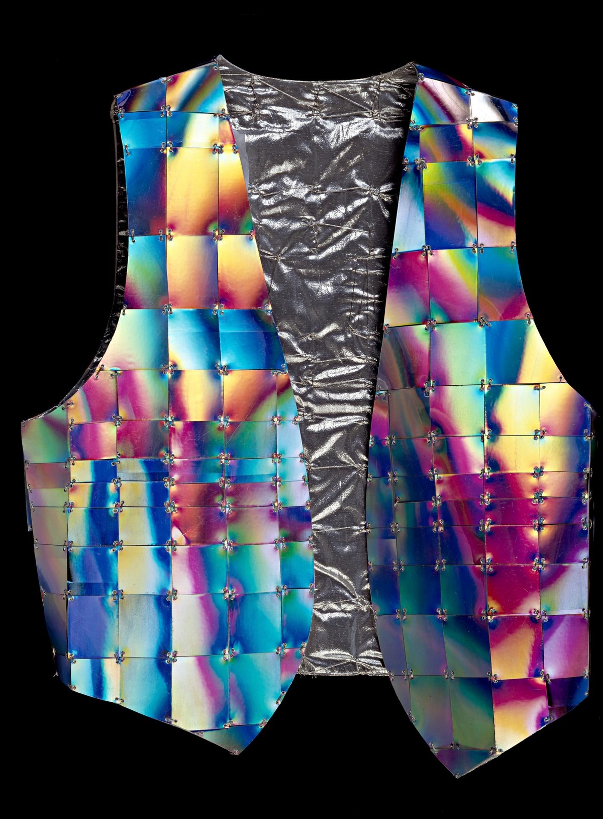 Titania Henderson - National Gallery of Victoria Triennial 2020 Spectrum: An Exploration of Colour Catalogue