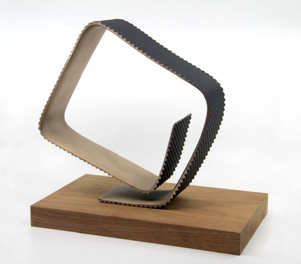 Titania Henderson, Abstract Bronze No. 2, 2023, bronze, 60.0 x 68.0 x 23.0 cm